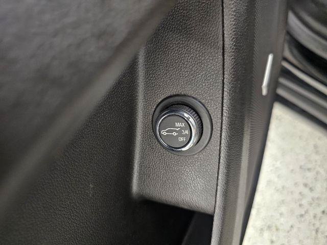 Used 2019 Chevrolet Traverse RS AWD/4WD image 36
