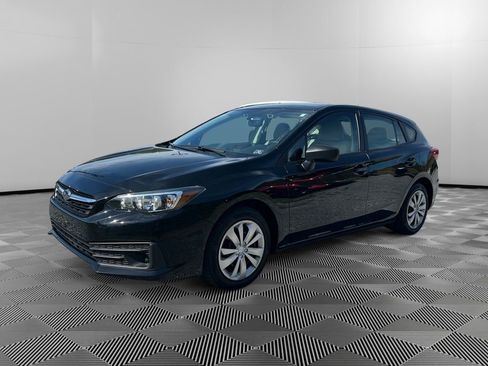 Used 2023 Subaru Impreza 2.0i image 3