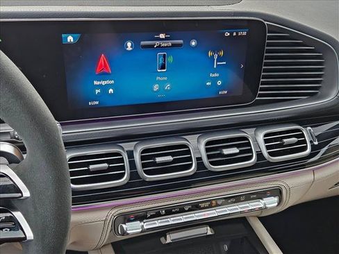 New 2026 Mercedes-Benz GLE 53 AMG 4MATIC Coupe image 12