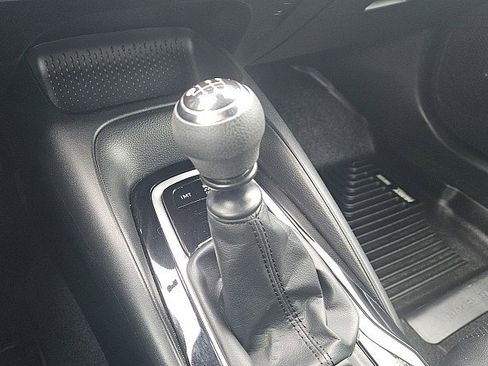 Used 2022 Toyota Corolla SE image 14