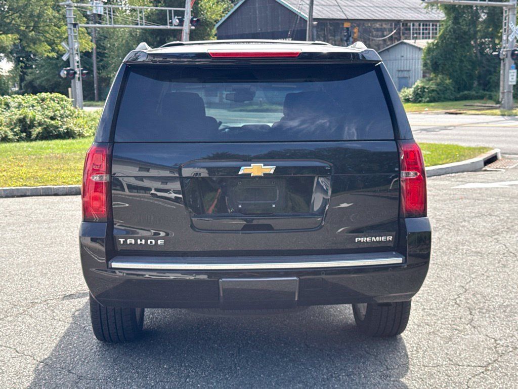 Used 2019 Chevrolet Tahoe Premier w/ Premier Plus Edition AWD/4WD image 6