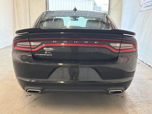Used 2023 Dodge Charger SXT image 6