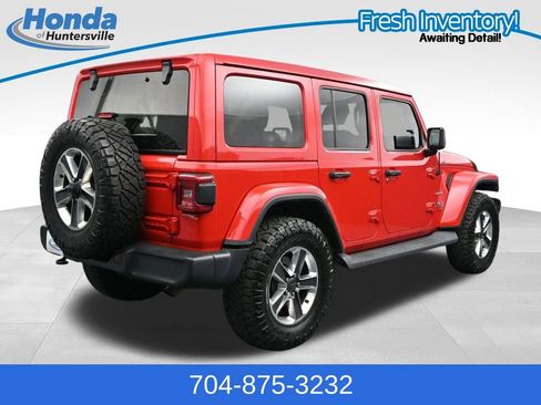 Used 2020 Jeep Wrangler Unlimited Sahara AWD/4WD image 8