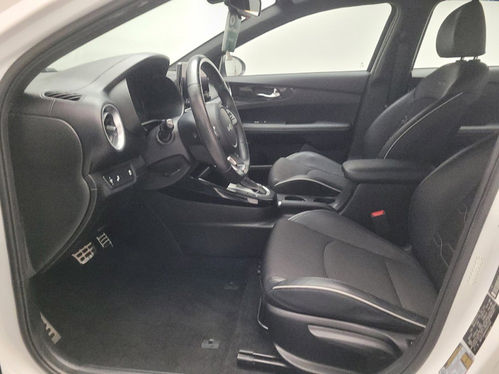 Used 2023 Kia Forte GT-Line FWD image 17