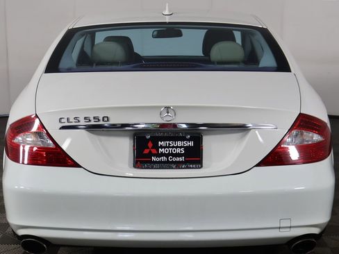 Used 2007 Mercedes-Benz CLS 550 image 10