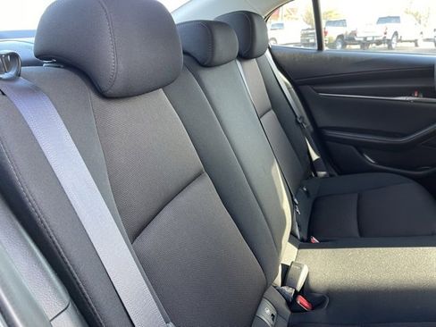 Used 2024 MAZDA MAZDA3 s image 9