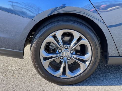 Used 2024 Honda Accord EX image 38