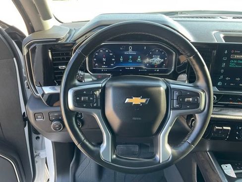 Used 2023 Chevrolet Silverado 1500 LTZ w/ LTZ Premium Package AWD/4WD image 9