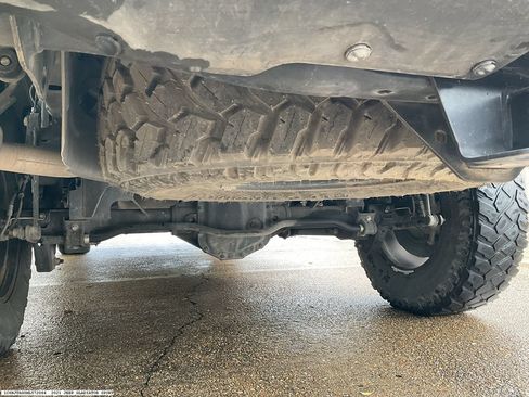 Used 2021 Jeep Gladiator Sport AWD/4WD image 12