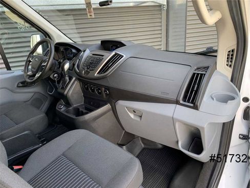 Used 2019 Ford Transit 150 XLT image 29