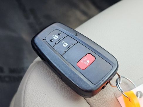 Used 2023 Toyota 4Runner SR5 Premium image 36