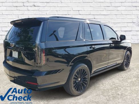 Used 2025 Cadillac Escalade Sport Platinum AWD/4WD image 4