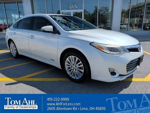 Used 2014 Toyota Avalon XLE Premium FWD image 1