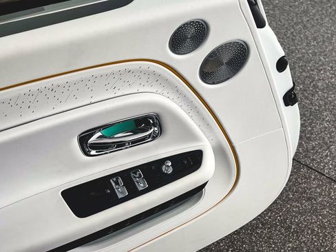 New 2025 Rolls-Royce Spectre Black Badge w/ Leather Finishing Pack image 6