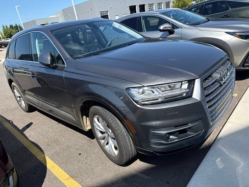 Used 2018 Audi Q7 3.0T Premium Plus AWD/4WD image 3