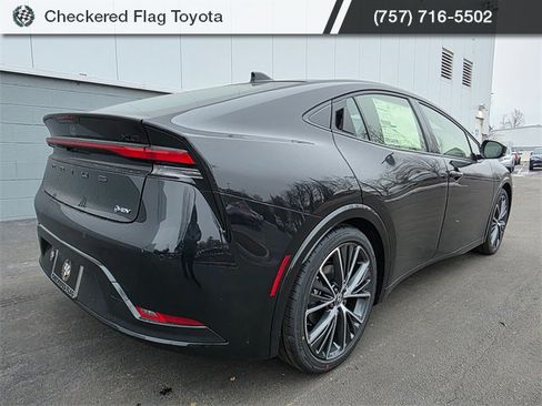 New 2026 Toyota Prius XLE image 3