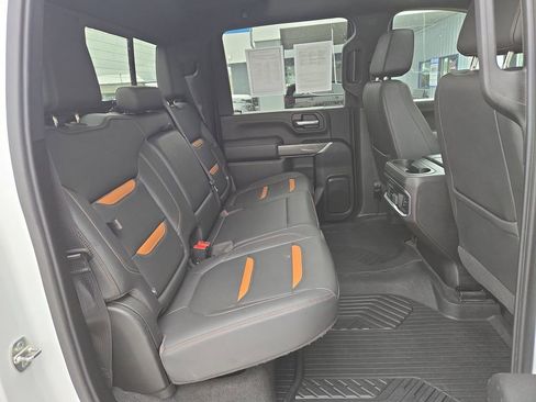 Used 2020 GMC Sierra 2500 AT4 w/ AT4 Premium Package image 16