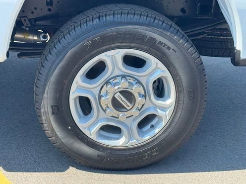 New 2026 Ford F250 XLT w/ 360-Degree Camera Package AWD/4WD image 9