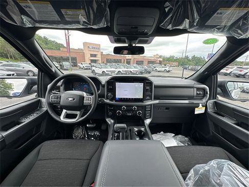 New 2025 Ford F150 XLT w/ Equipment Group 302A MID image 24
