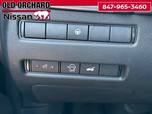 Used 2024 Nissan Rogue SV w/ SV Premium Package AWD/4WD image 19