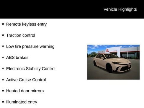 Used 2025 Toyota Camry SE image 3