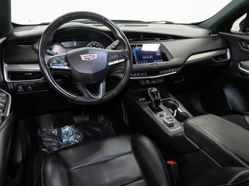 Used 2020 Cadillac XT4 Premium Luxury AWD/4WD image 9