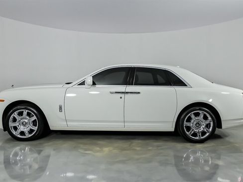 Used 2010 Rolls-Royce Ghost RWD image 8