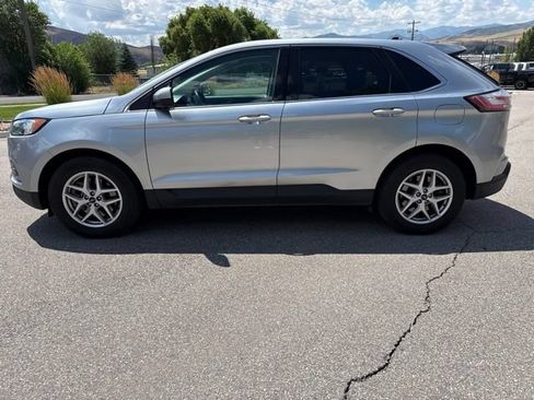 Used 2024 Ford Edge SEL AWD/4WD image 3