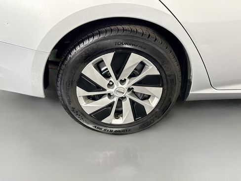 Used 2021 Nissan Altima 2.5 S image 33