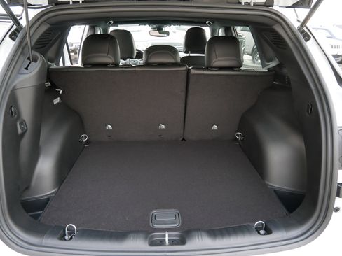 New 2026 Jeep Compass Limited image 7