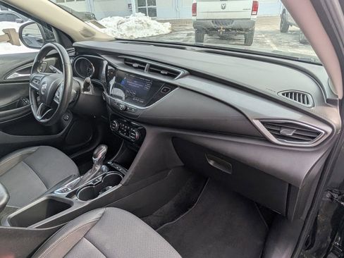 Used 2022 Buick Encore GX Select w/ Sport Touring Package image 26
