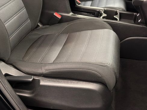 Used 2021 Honda CR-V EX image 11