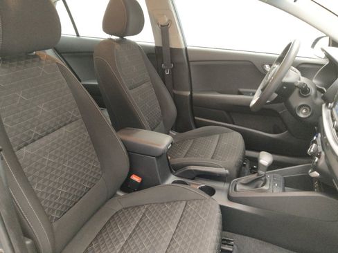 Used 2020 Kia Rio S FWD image 21