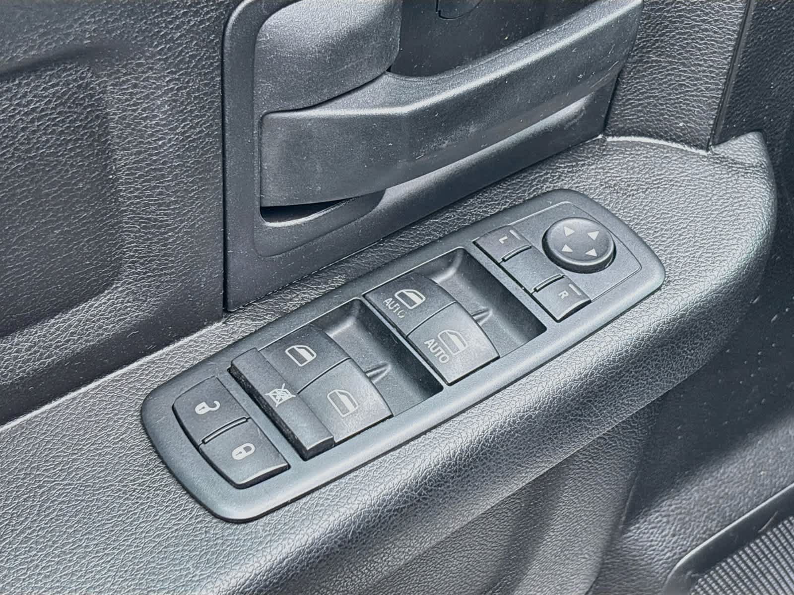 Used 2014 RAM 1500 Tradesman w/ Popular Equipment Group RWD image 16