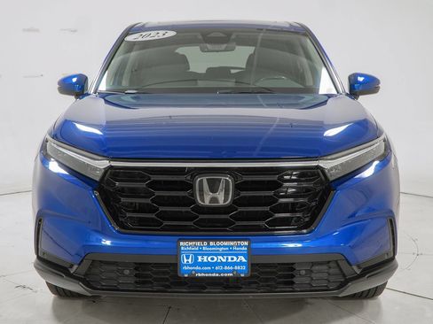 Used 2023 Honda CR-V EX-L image 3