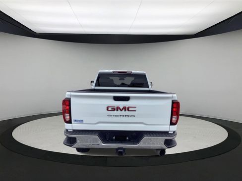 Used 2024 GMC Sierra 2500 Pro AWD/4WD image 7