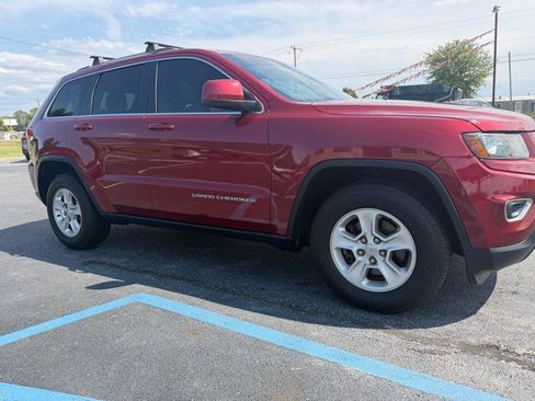 Used 2014 Jeep Grand Cherokee Laredo w/ Security & Convenience Group RWD image 33