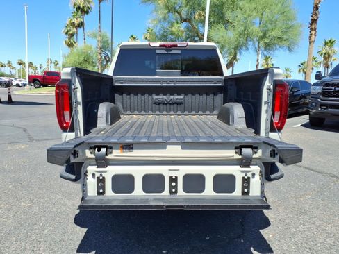 Used 2026 GMC Sierra 1500 AT4 w/ AT4 Premium Package AWD/4WD image 10