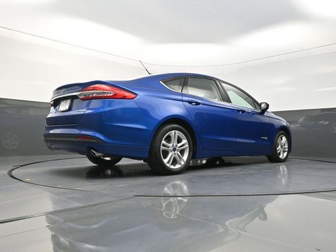 Used 2018 Ford Fusion S image 29