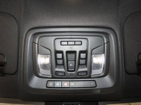 Certified 2024 GMC Sierra 1500 AT4 w/ AT4 Carbonpro Edition image 33