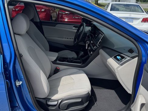 Used 2018 Hyundai Sonata SE FWD image 28