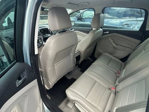 Used 2014 Ford C-MAX SEL w/ Equipment Group 302A FWD image 7