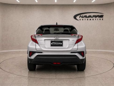 Used 2020 Toyota C-HR Limited FWD image 6