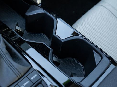 New 2026 Toyota Camry XLE w/ Premium Plus Package image 25