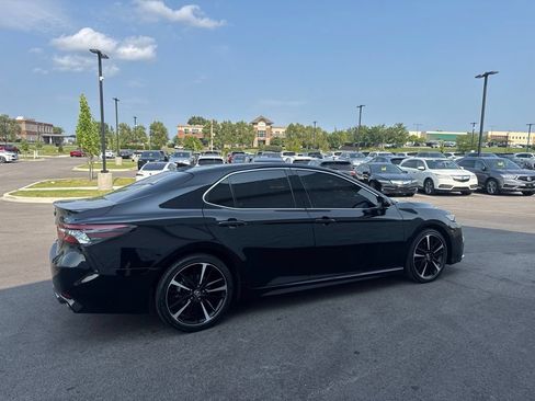 Used 2021 Toyota Camry XSE w/ Navigation Package FWD image 4