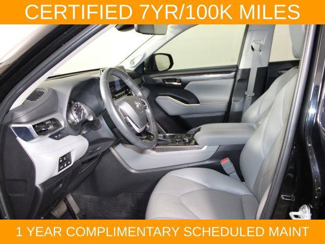 Used 2022 Toyota Highlander Platinum AWD/4WD image 24