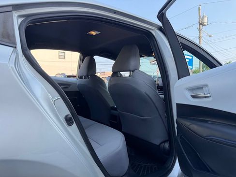 Used 2021 Toyota Corolla SE FWD image 11