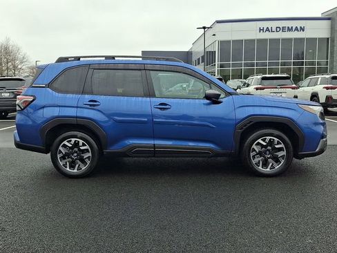 Used 2026 Subaru Forester Premium image 8