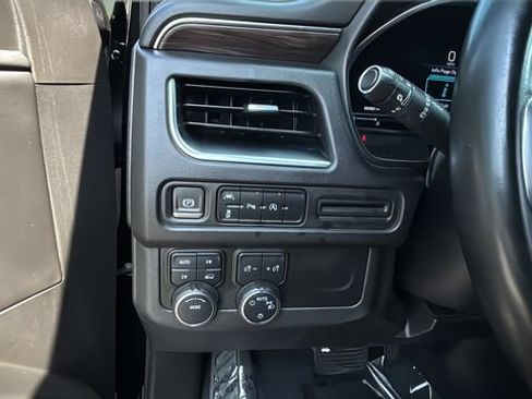 Used 2024 Chevrolet Tahoe LT AWD/4WD image 21
