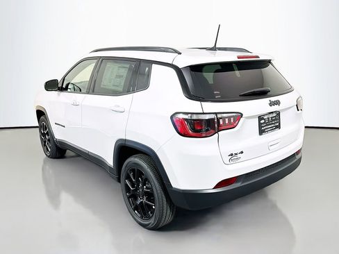 New 2026 Jeep Compass Latitude image 5